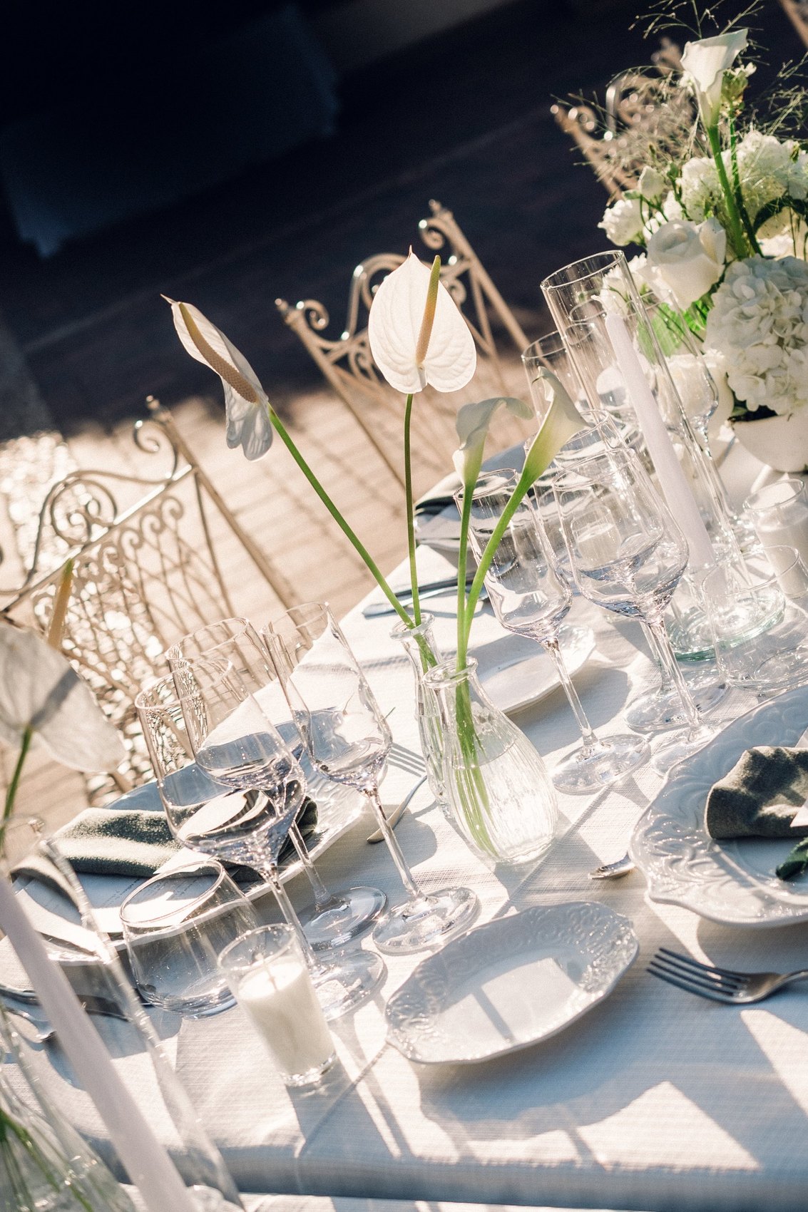 Detalle de mesa con calas